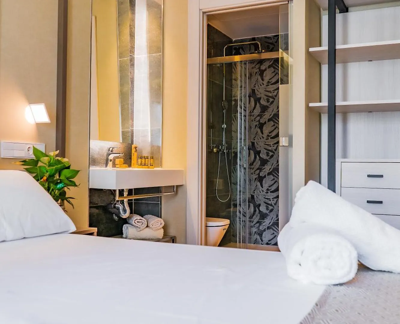 Hotel Boccalino Sitges 3*,
