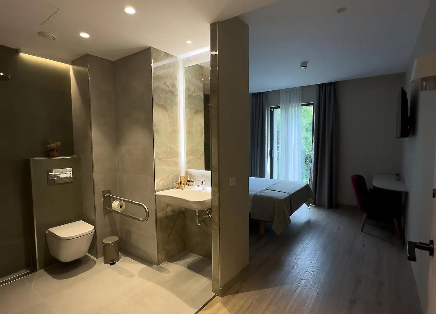 Hotel Boccalino Sitges 3*,